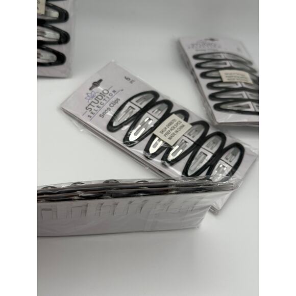 Lot of 12 Studio Selection Snap 72 Clips - Picture 3 of 3